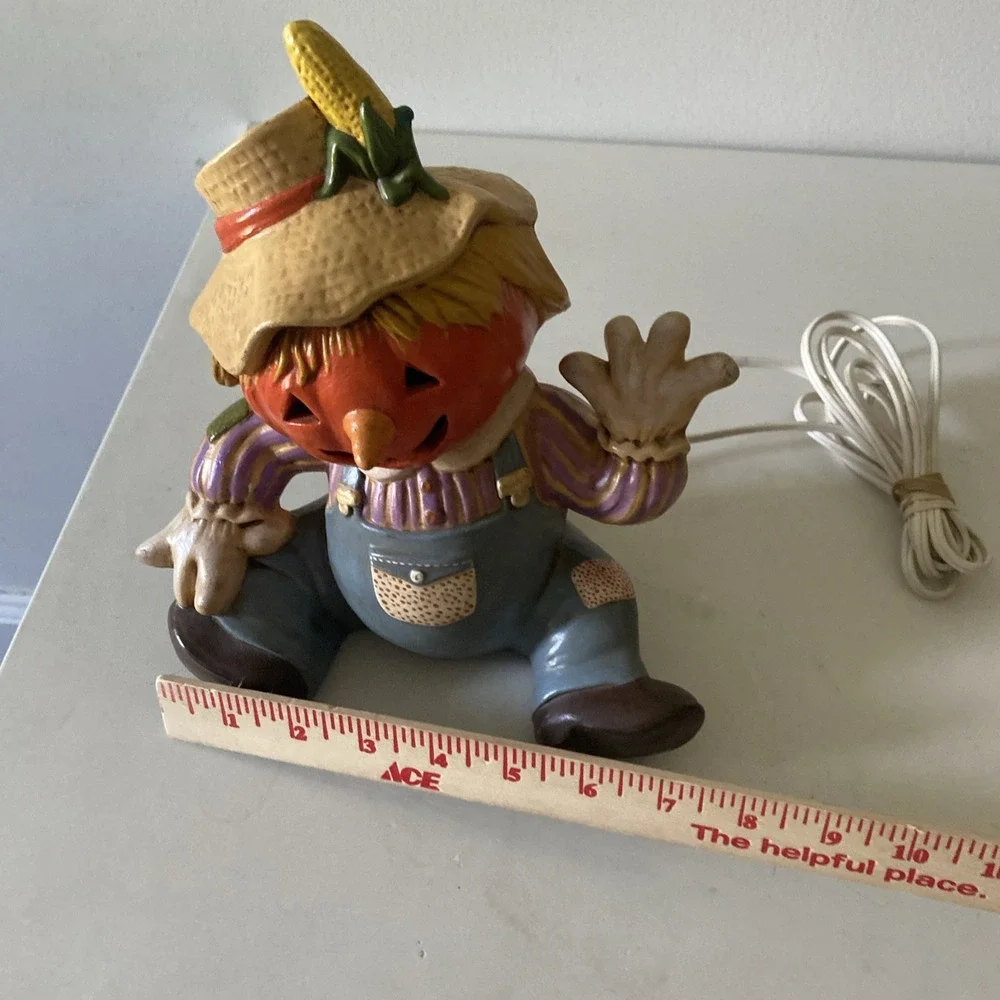 Vintage 1983 Gare Ceramic Halloween Light Up  Pumpkin Scarecrow